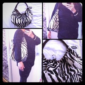 Over the shoulder animal print bag.
