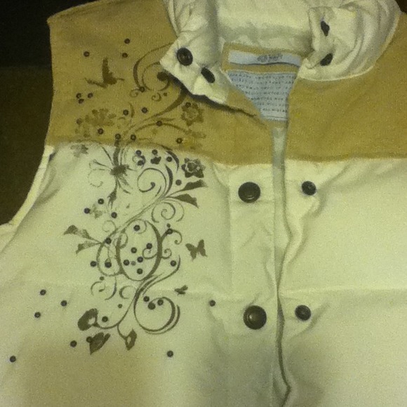 Vest from old navy - Picture 2 of 4