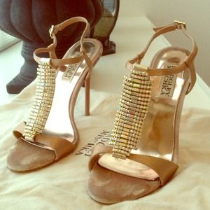 Badgley Mischka Java Natural Heel Sandals