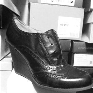 Black Oxford wedge by Steve Madden