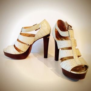 Michael by Michael Kors cream croc leather heels!