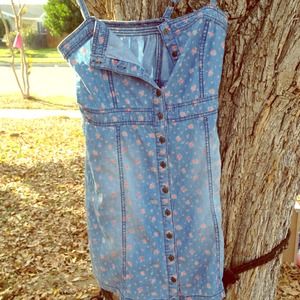 Cute blue flowery dress