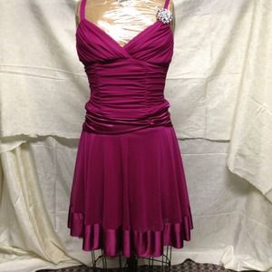 This dress doesn't fit me anymore.