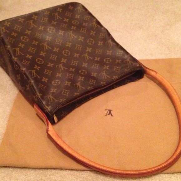 Authentic! Let's make a deal! Louis Vuitton