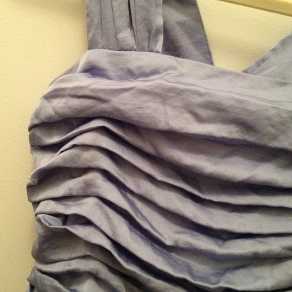 **SOLD** Ruffled H&M Top - Picture 3 of 4