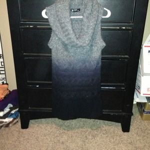 Super cute sweater dress never worn