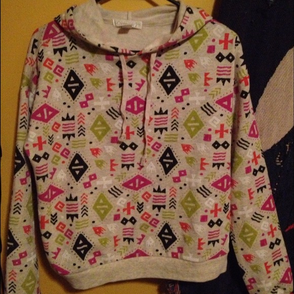 ⛔TRADED Forever21 tribal print hoodie