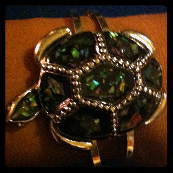 Turtle Gem Bracelet