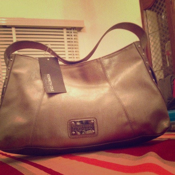 ❌SOLD IN BUNDLE❌Kenneth Cole Purse