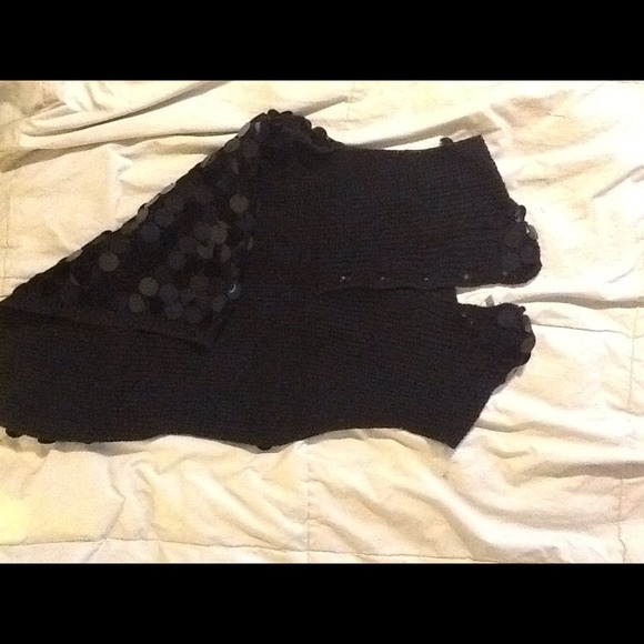 Vivian Wang sequined top huge sequins! - Picture 3 of 4