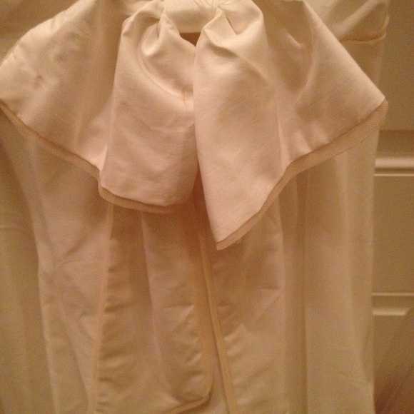 creamy white dress - Picture 3 of 3