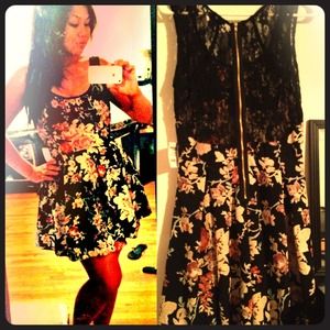 Black floral dress😍