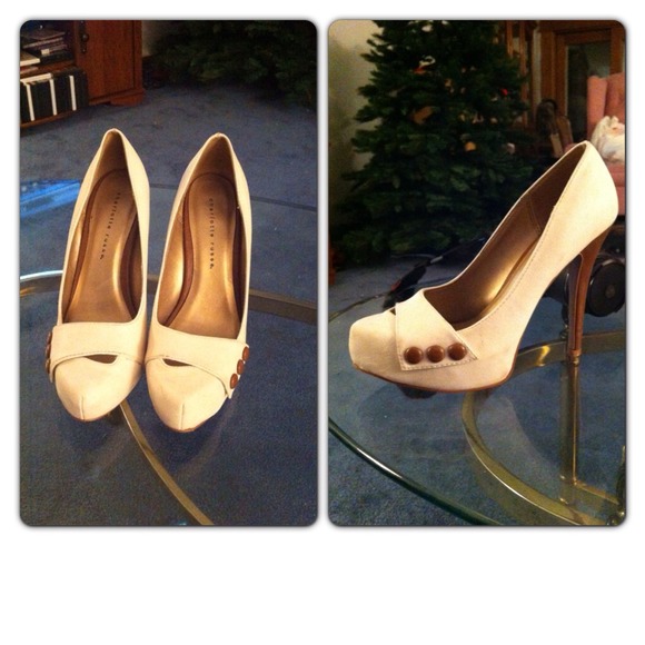 🎉REDUCED🎉 Cute high heel❤❤