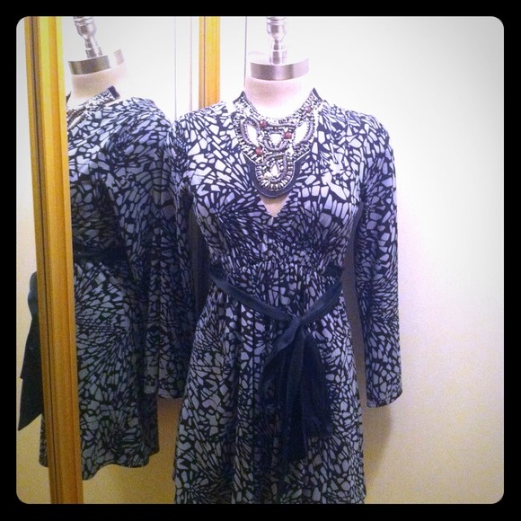 BCBGMaxAzria spandex printed top/dress