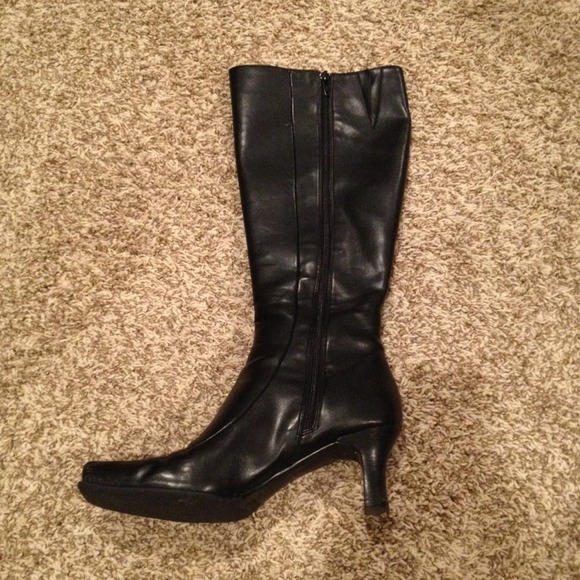 MUST GO!!!! Black (almost) knee high boots