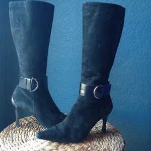 ✋✋SOLD!! Boot and cuff bundle for @sbr