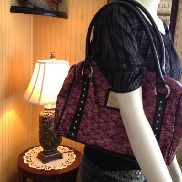 Betseyyville handbag