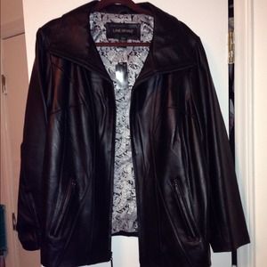 REDUCED!! Black Leather Jacket•Plus Size