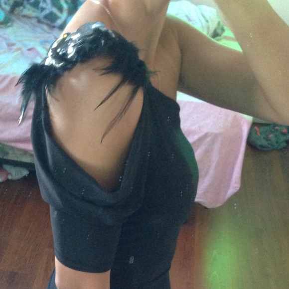 Party dress - Picture 2 of 4