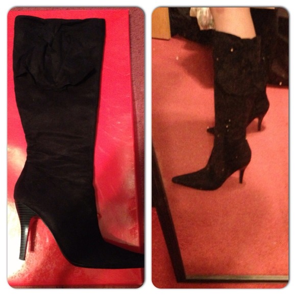 To the knee black high heeled boots w/ bow detail