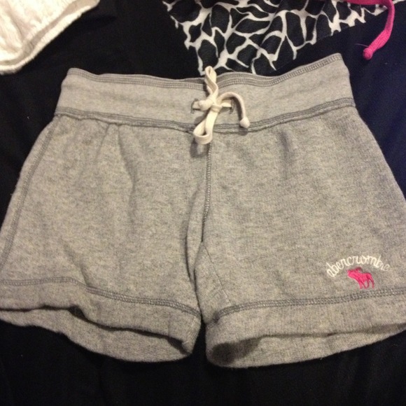 🚫SOLD🚫Cute abercrombie shorts (NWOT)