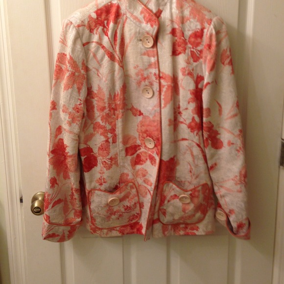 Jacket, like new  size 18