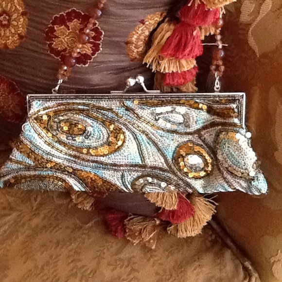 🚫Reserved🚫Bundle @cvz15 CLUTCH BAG🌟🌟🌟