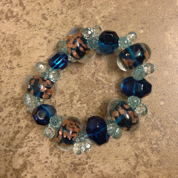 Sold***Chunky Glass beaded bracelet
