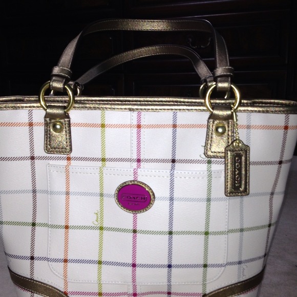 RESERVED for tlhackwith Brand new leather coach