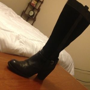 Naturalizer "Glassy" Leather Boots