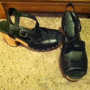 💕Reserve 12/20 💕