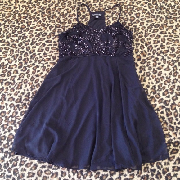 Dresses & Skirts - Black mesh/sequins empire waist chiffon dress