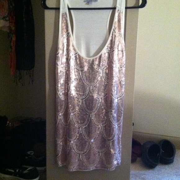 Sparkled top - Picture 1 of 1