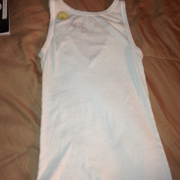 ••TRADED••Volcom Tank Top - Picture 2 of 3