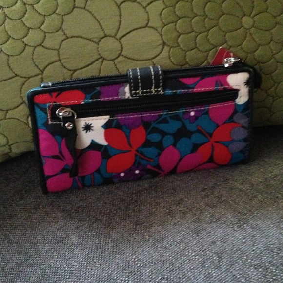 Sold in bundle - Picture 3 of 3