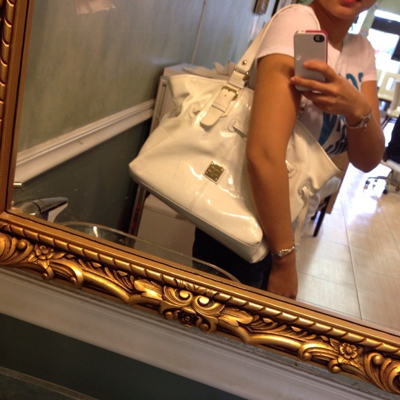 Authentic DB handbag. - Picture 4 of 4