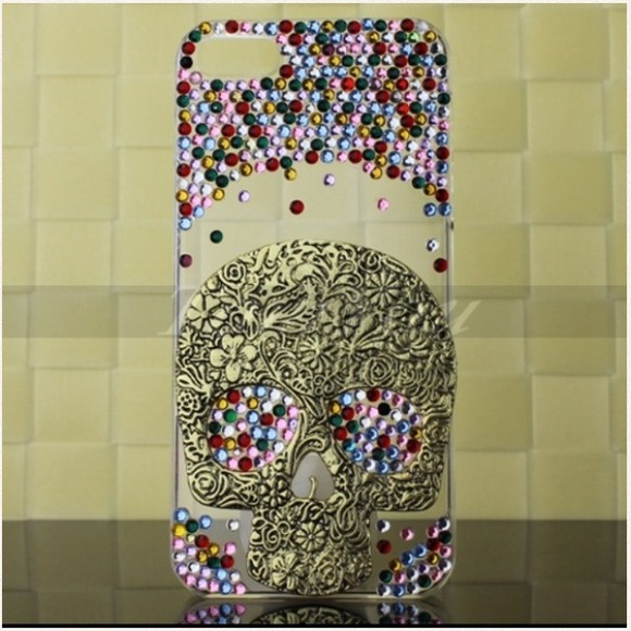 Accessories - 🌸New🌸 Clear Skull Bling iPhone 5 Case