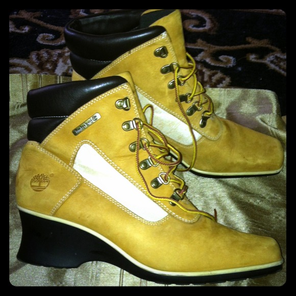 Ladies Timberland boots