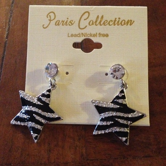 Zebra star rhinestone earrings.