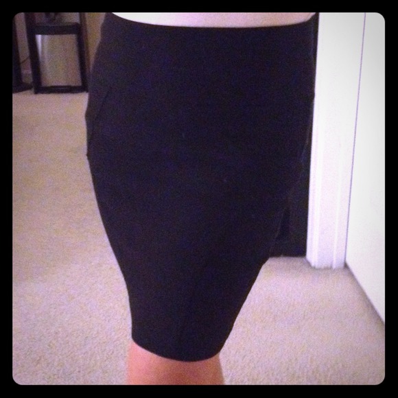 ❌SOLD IN BUNDLE❌Black Skirt