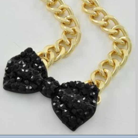 SOLD******Bow-tie black rhinestone necklaces
