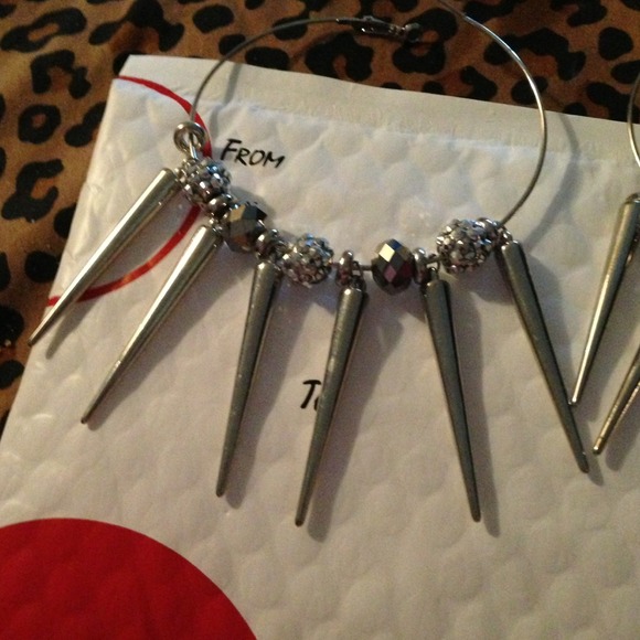 Spike earrings