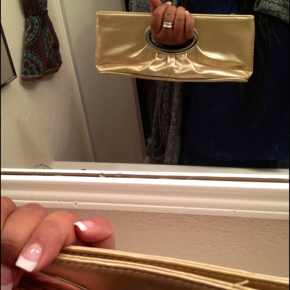 Gold Detail Rounded Keyhole Handle Clutch Handbag - Picture 4 of 4