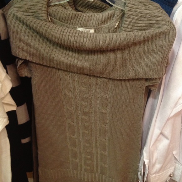 Brand new sweater