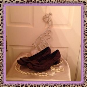 New Without Tags Franco Sarto Brown Bow Flats