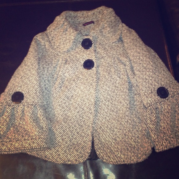 Darling mid waist jacket 😍price reduced😘