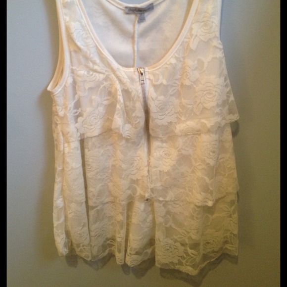 White lace tank with a zipper on the front
