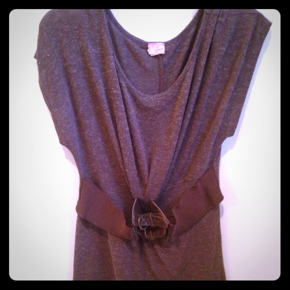 Knitted material, soft, brown, brown belt comfy