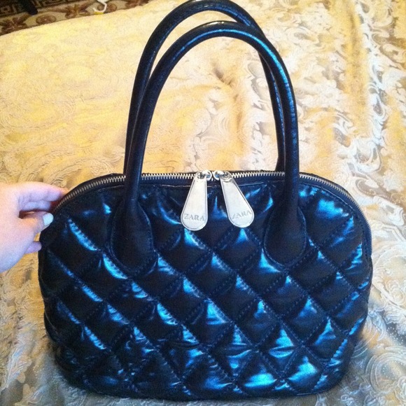 RESERVED for @lexiet12 Zara quilted handbag