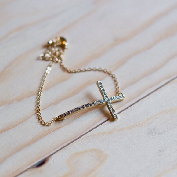 Jewelry - Rhinestone Cross bracelet- gold